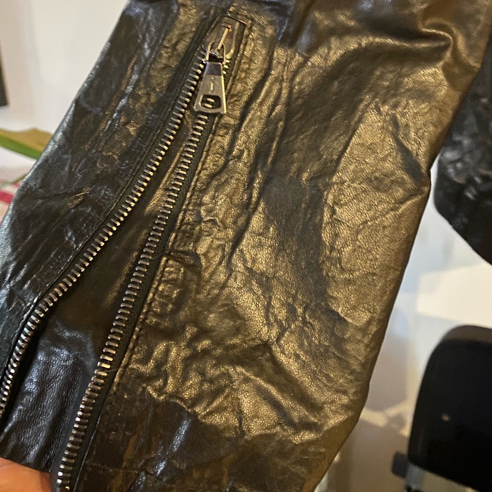 Men's John Varvatos Leather Moto Jacket - Size 50 - Picture 3 of 11